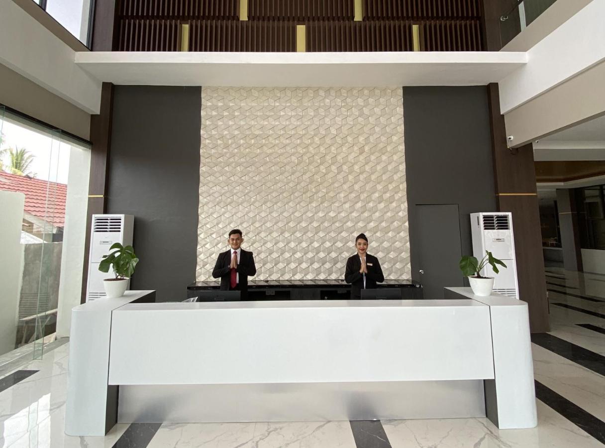 Luminor Hotel Tanjung Selor By Wh المظهر الخارجي الصورة