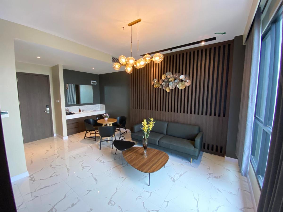 Luminor Hotel Tanjung Selor By Wh المظهر الخارجي الصورة